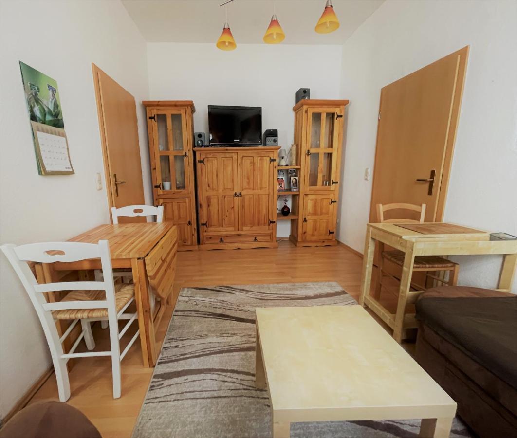 2-Raum Ferienwohnung In Connewitz Leipzig Exteriör bild
